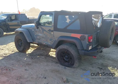 2014 Jeep Wrangler Rubicon X из США, поврежденный, VIN 1C4BJWCG6EL205622